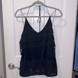 Black tie around tank with fabric pattern. In perfect condition! Worn only once!
